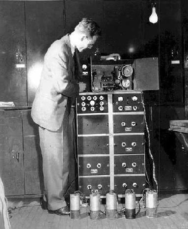 Seismic Instrument Photo