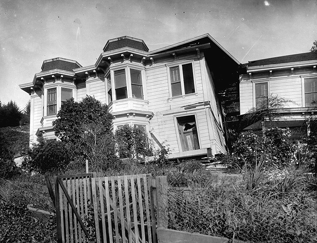 1906 San Francisco Earthquake Photo