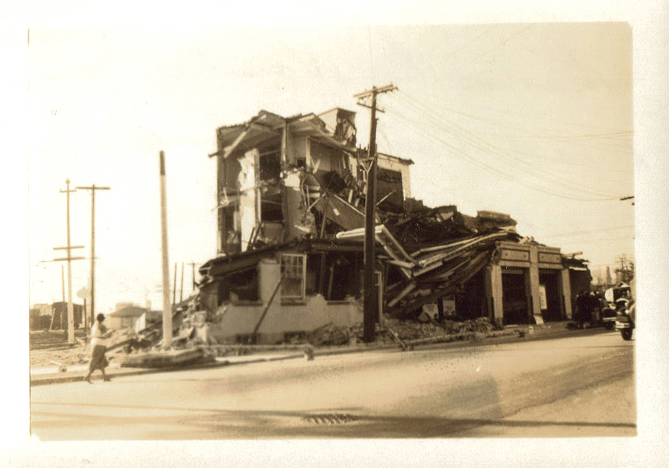 1933 Long Beach, CA Earthquake Photo