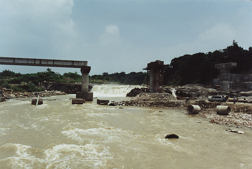 1999 Taiwan Earthquake Photo