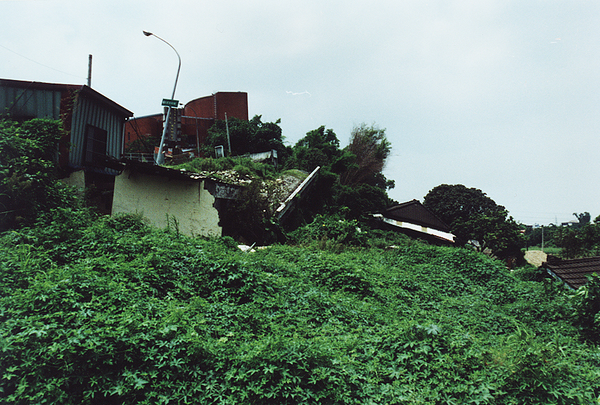 1999 Taiwan Earthquake Photo