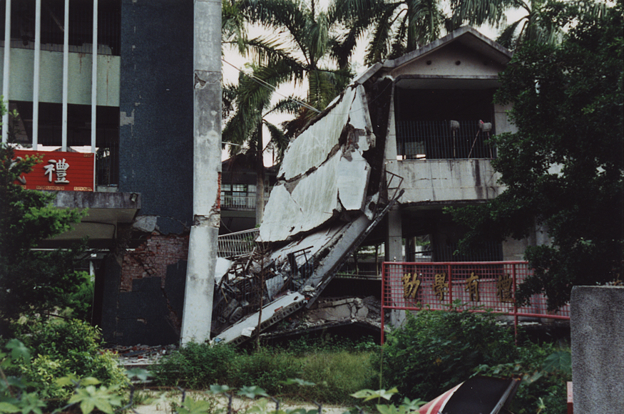 1999 Taiwan Earthquake Photo